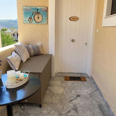 Aelia Houses Agia Marina  외부 사진