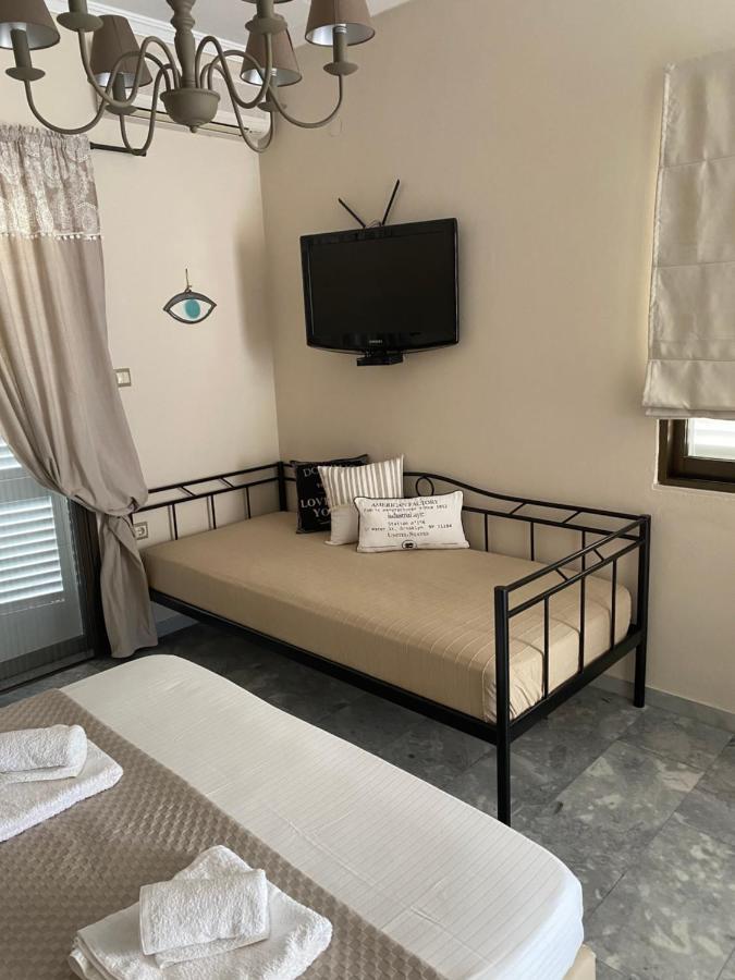 Aelia Houses Agia Marina  외부 사진