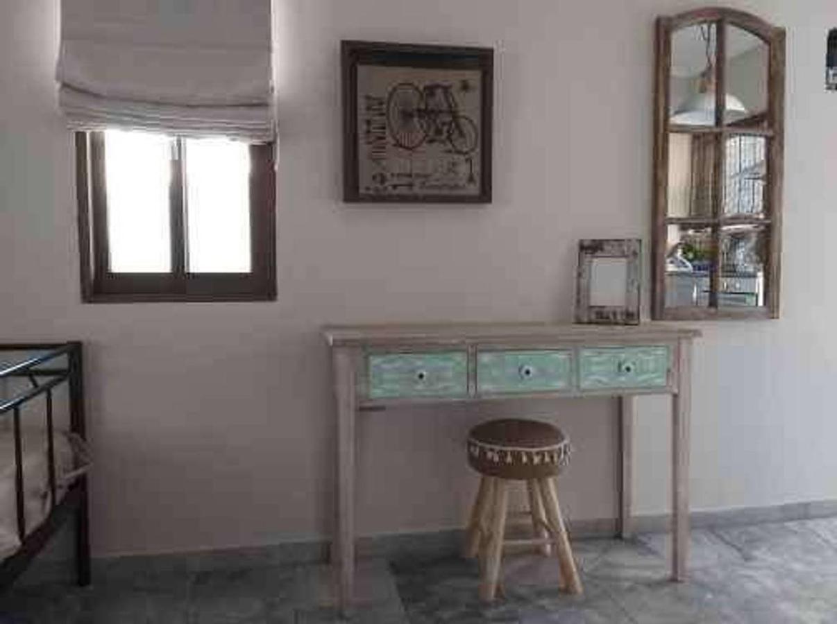 Aelia Houses Agia Marina  외부 사진